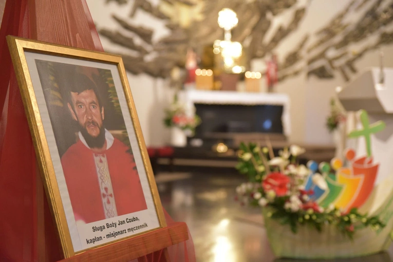 Parafialny kongres róż Żywego Rożańca w Mielcu