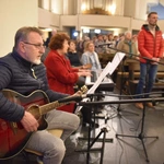 Parafialny kongres róż Żywego Rożańca w Mielcu