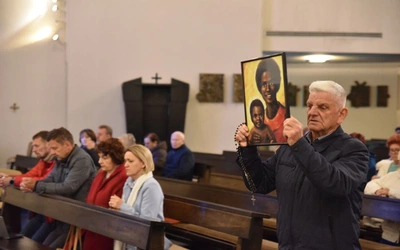 Parafialny kongres róż Żywego Rożańca w Mielcu