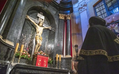 Krzyż uratowany