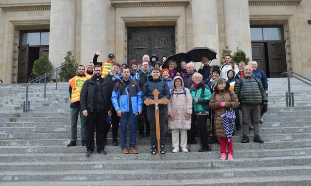 Jubileuszowa pielgrzymka dekanatów do archikatedry