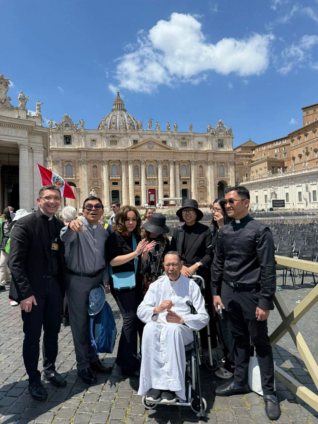 Inauguracja pontyfikatu Leona XIV na zdjęciach, naszego redakcyjnego kolegi, ks. Rafała Skitka