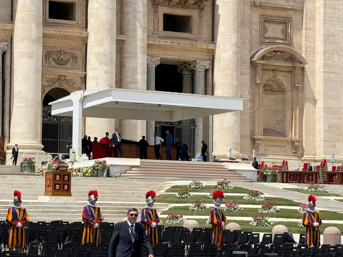 Inauguracja pontyfikatu Leona XIV na zdjęciach, naszego redakcyjnego kolegi, ks. Rafała Skitka