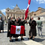 Inauguracja pontyfikatu Leona XIV na zdjęciach, naszego redakcyjnego kolegi, ks. Rafała Skitka