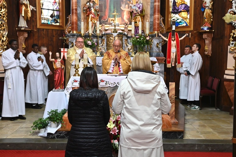 Błogosławieństwo Kościoła opolskiego dla dwóch świeckich misjonarek