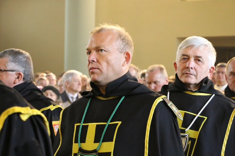 Ciechanów. Ustanowienie sanktuarium św. Jana Pawła II - cz. I