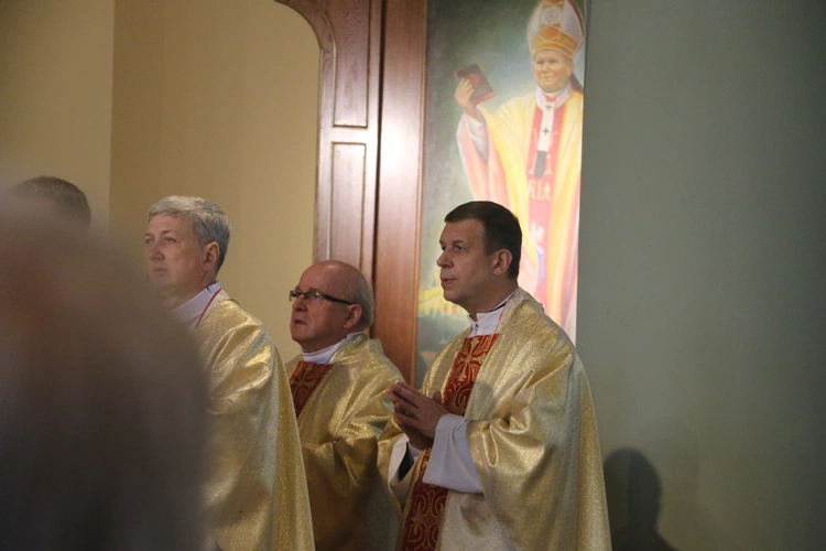 Ciechanów. Ustanowienie sanktuarium św. Jana Pawła II - cz. I
