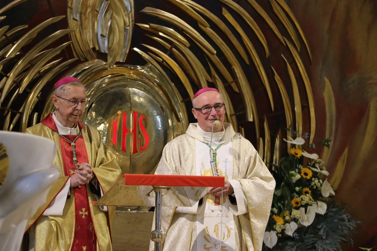 Ciechanów. Ustanowienie sanktuarium św. Jana Pawła II - cz. I