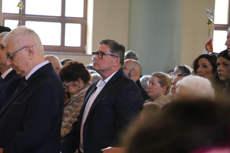 Ciechanów. Ustanowienie sanktuarium św. Jana Pawła II - cz. I