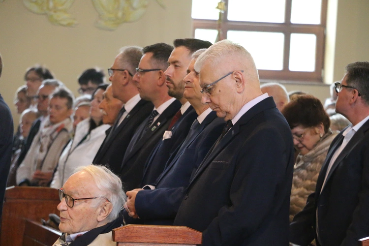 Ciechanów. Ustanowienie sanktuarium św. Jana Pawła II - cz. I