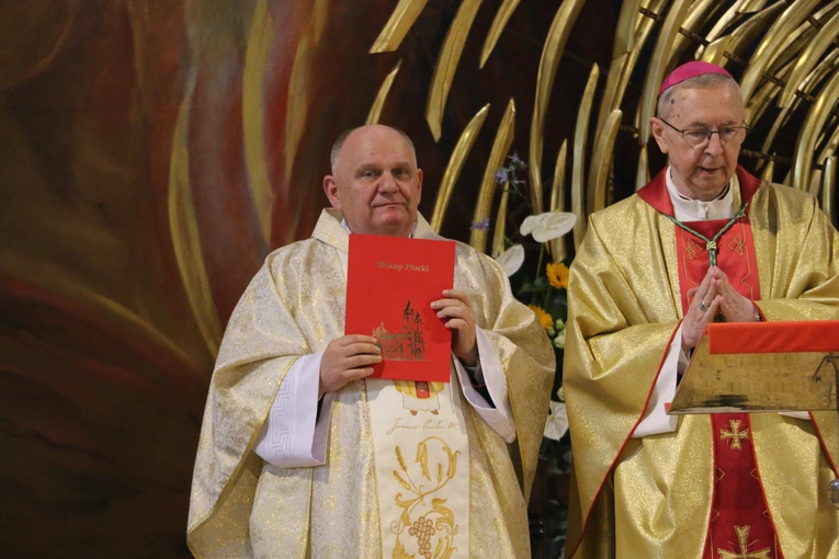 Ciechanów. Ustanowienie sanktuarium św. Jana Pawła II - cz. I