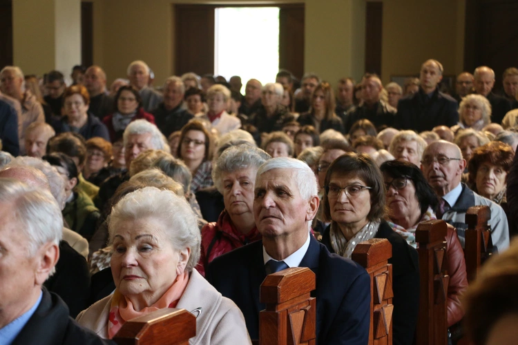 Ciechanów. Ustanowienie sanktuarium św. Jana Pawła II - cz. I