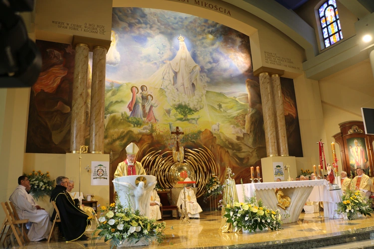 Ciechanów. Ustanowienie sanktuarium św. Jana Pawła II - cz. I