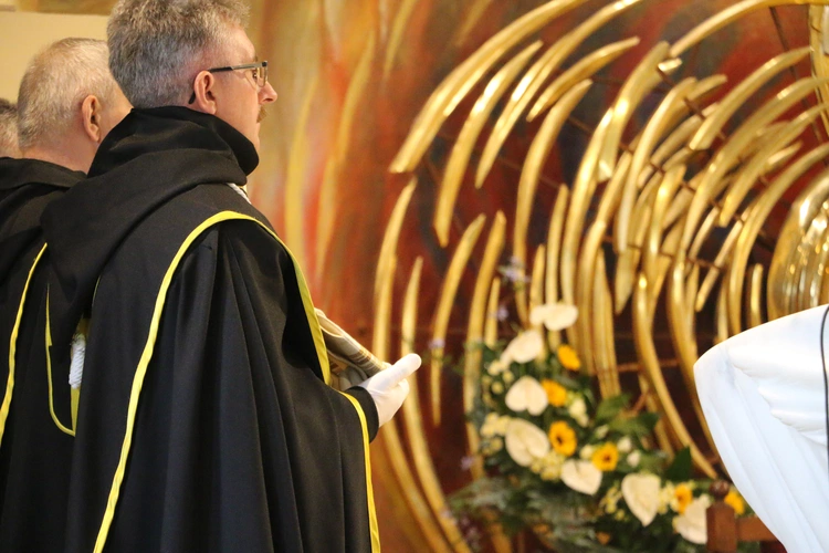 Ciechanów. Ustanowienie sanktuarium św. Jana Pawła II - cz. II