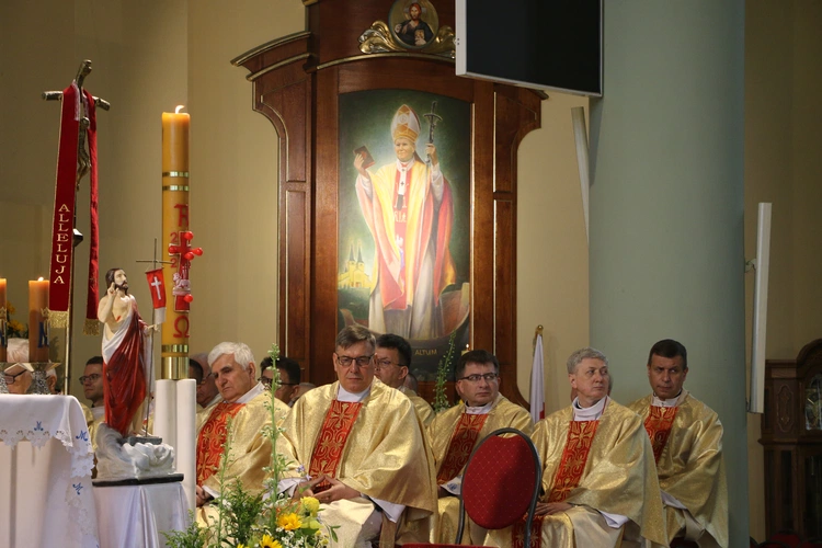 Ciechanów. Ustanowienie sanktuarium św. Jana Pawła II - cz. II