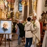 Pielgrzymka modlących się za kapłanów