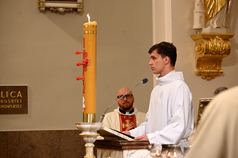 Pielgrzymka modlących się za kapłanów