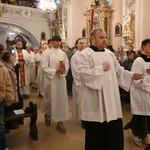 Pielgrzymka modlących się za kapłanów
