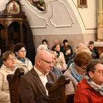 Pielgrzymka modlących się za kapłanów