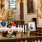 Pielgrzymka modlących się za kapłanów
