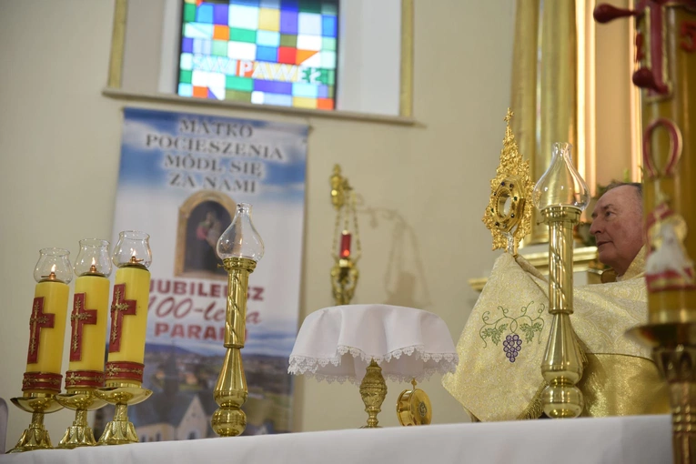 100-lecie parafii w Trzetrzewinie