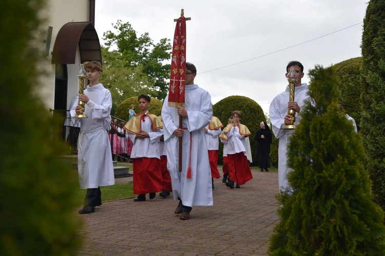 100-lecie parafii w Trzetrzewinie