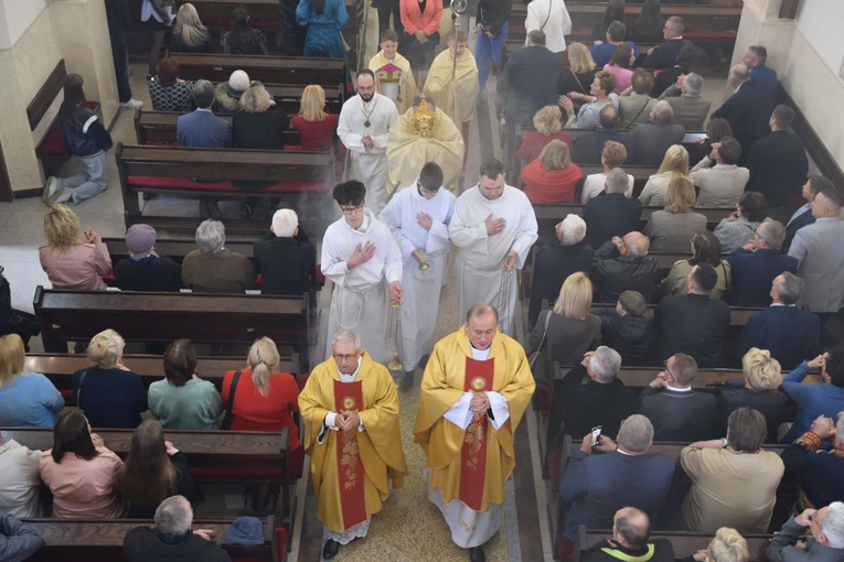 100-lecie parafii w Trzetrzewinie