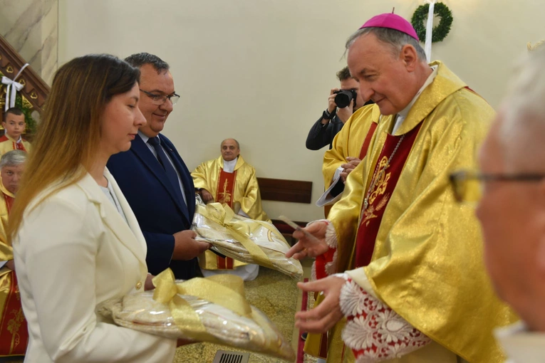 100-lecie parafii w Trzetrzewinie