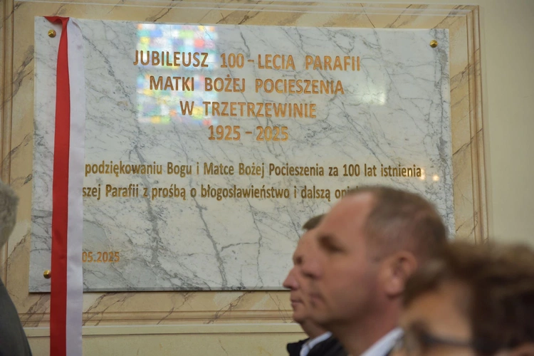 100-lecie parafii w Trzetrzewinie