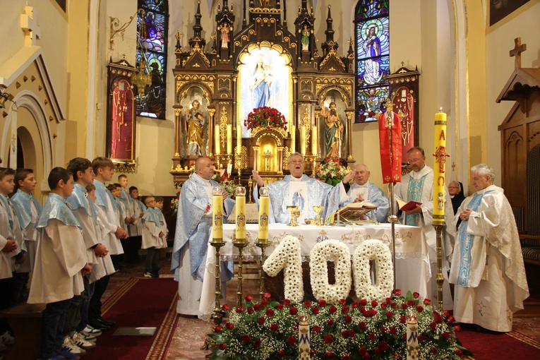 Bielcza. Wigilia przed stuleciem