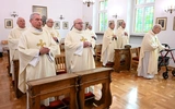 Złoci jubilaci sprawowali Mszę św. z biskupem opolskim