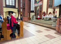 Margaretki z całej archidiecezji spotkały się na modlitwie w kościele jubileuszowym Świętych Apostołów Piotra i Pawła w Katowicach.   