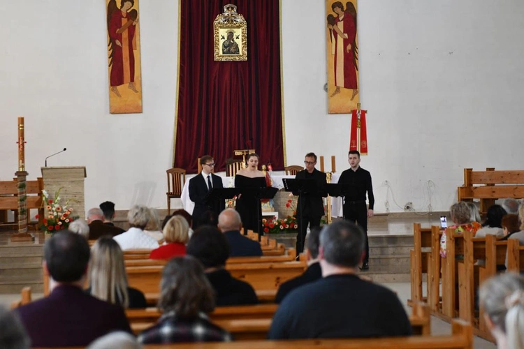 Koncert "Ave verum Corpus"