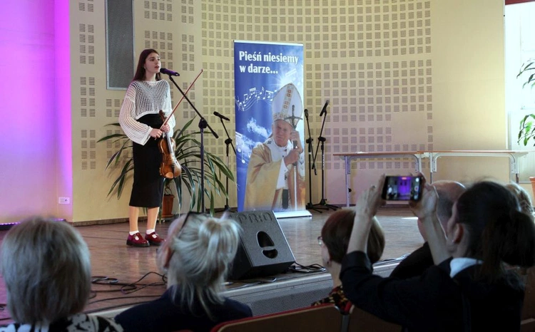 XVII Wojewódzki Konkurs Piosenki Religijnej 