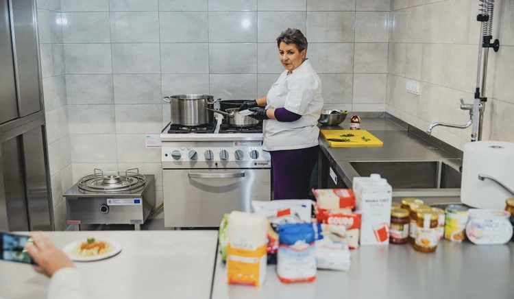 Zakończenie modernizacji magazynów żywności