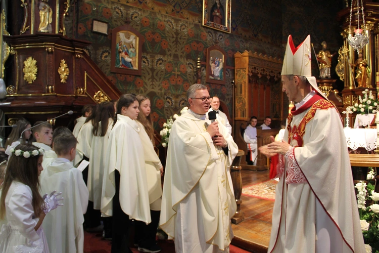Skrzyszów. Poświęcenie odnowionej kapliczki i reaktywacja ASHNSPJ