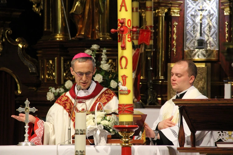 Skrzyszów. Poświęcenie odnowionej kapliczki i reaktywacja ASHNSPJ