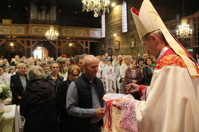 Skrzyszów. Poświęcenie odnowionej kapliczki i reaktywacja ASHNSPJ