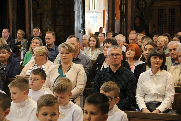 Skrzyszów. Poświęcenie odnowionej kapliczki i reaktywacja ASHNSPJ