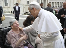 Ks. Będziński: Papież jest misjonarzem, nadajemy „na tych samych falach”