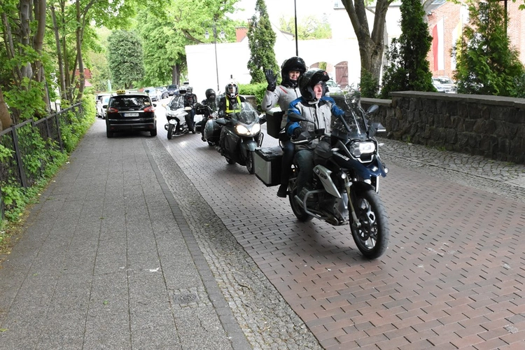 Pielgrzymka motocyklistów do Gniezna