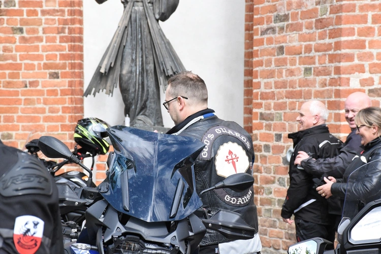 Pielgrzymka motocyklistów do Gniezna