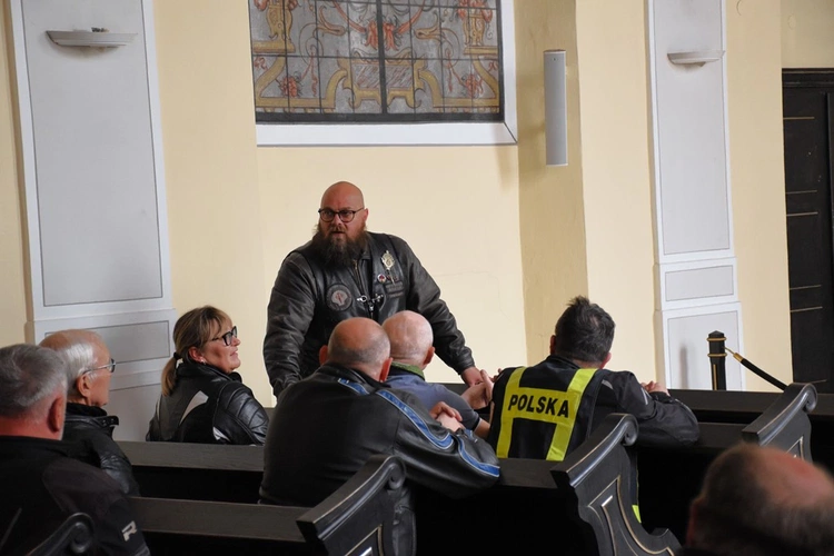 Pielgrzymka motocyklistów do Gniezna