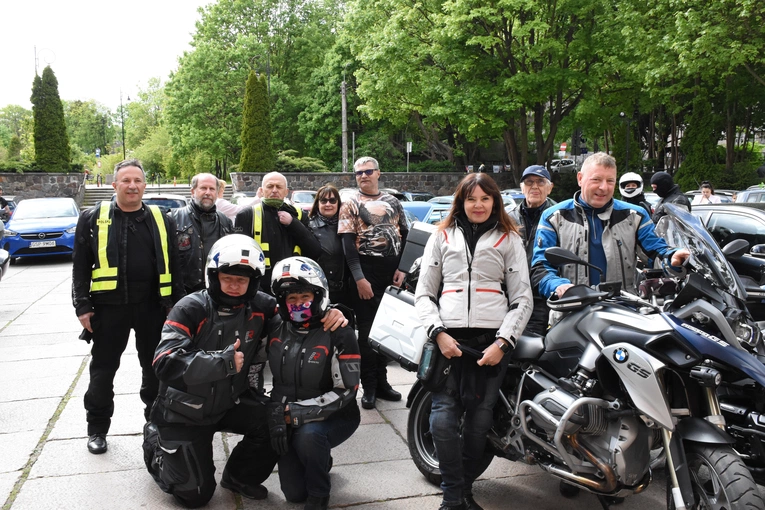 Pielgrzymka motocyklistów do Gniezna