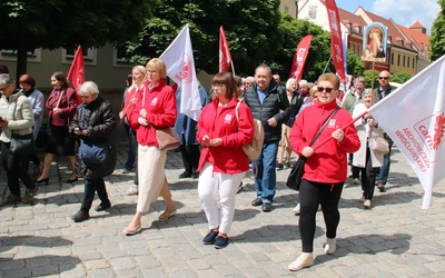 120-lecie wrocławskiej Caritas. Pracownicy i wolontariusze świętowali na Ostrowie Tumskim