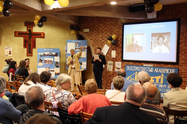 60-lecie duszpasterstwa akademickiego Most przy Moście Grunwaldzkim we Wrocławiu