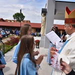Pielgrzymka DSM do Szczepanowa - błogosławieństwo przewodniczek