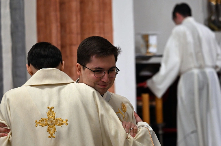 Święcenia diakonatu