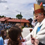 Pielgrzymka DSM do Szczepanowa - błogosławieństwo przewodniczek