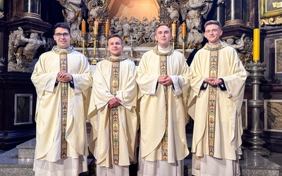 Święcenia prezbiteratu w Świdnicy. Bp Mendyk: Bądźcie sługami radości